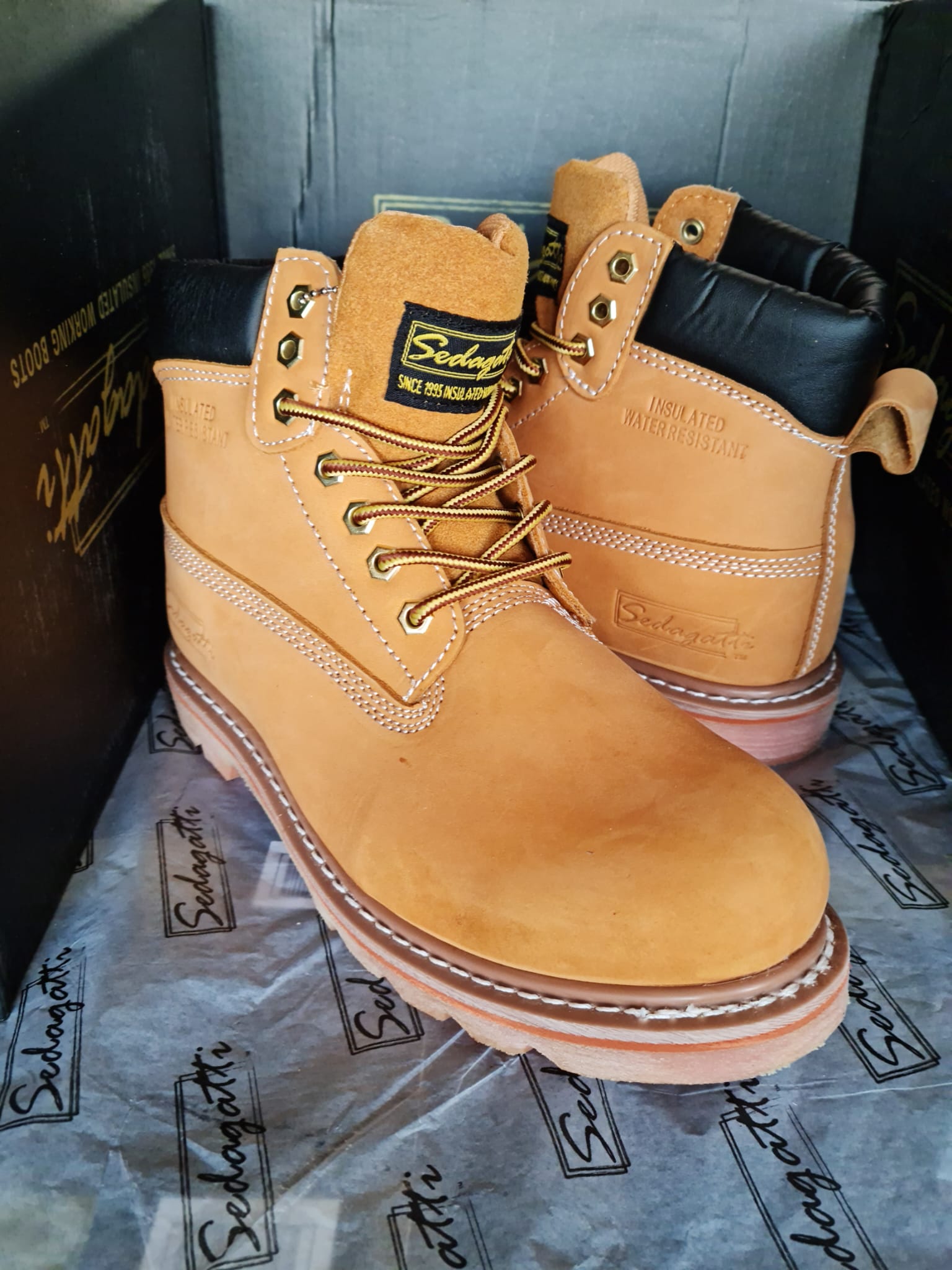 MEN WORK BOOTS